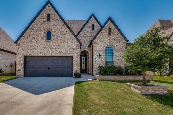 1633 Stowers Trail, Fort Worth, TX 76052