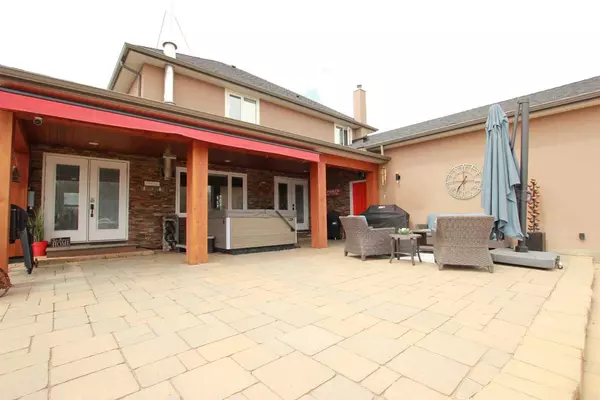 Rural Rocky View County, AB T4C 3A5,281236 Range Road 42