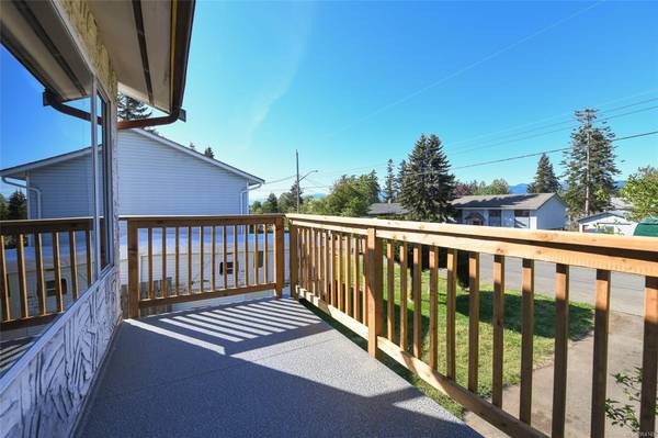 Courtenay, BC V9N 6R2,4644 Macintyre Ave