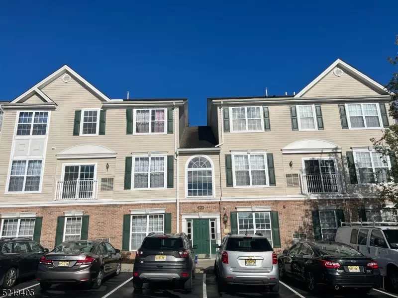 Lopatcong Twp., NJ 08865,305 Rainbow Way #305