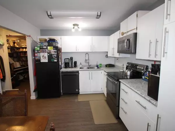 Kamloops, BC V2B 4N5,39 1697 GREENFIELD AVE