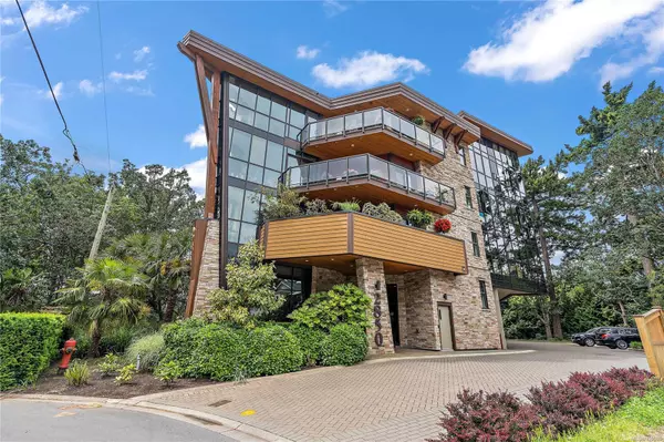 2850 Aldwynd Rd #206,  Langford,  BC V9B 3S7