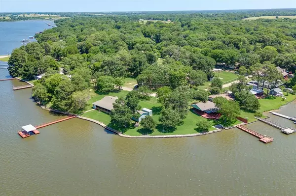 Mabank, TX 75156,240 Sailfish Drive