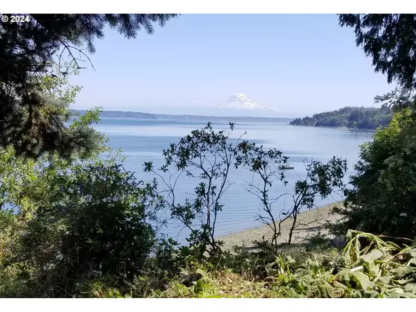 Vashon, WA 98070,Cunliffe RD SW