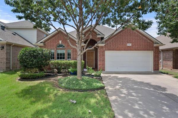 1028 Loblolly Pine Drive, Arlington, TX 76012