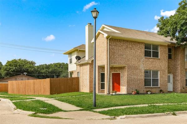 1502 Barbara Drive, Lewisville, TX 75067