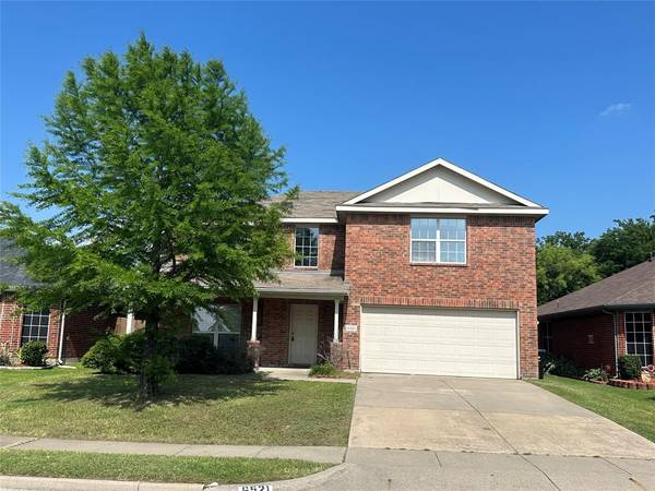 6521 Graceland Drive, Greenville, TX 75402