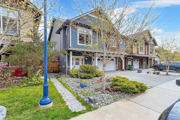 Langford, BC V9C 0H1,884 Wild Ridge Way