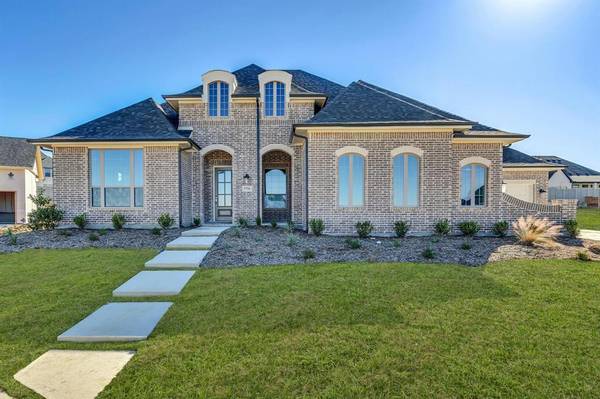 1716 Heirloom Circle, Northlake, TX 76226