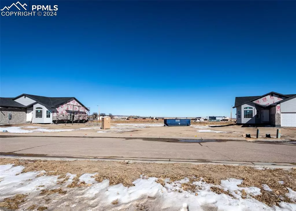 Pueblo West, CO 81007,Lot 7 S Crescent CIR