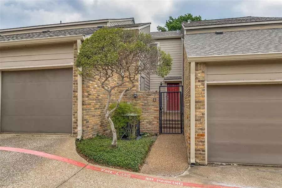 5616 Preston Oaks Road #404, Dallas, TX 75254