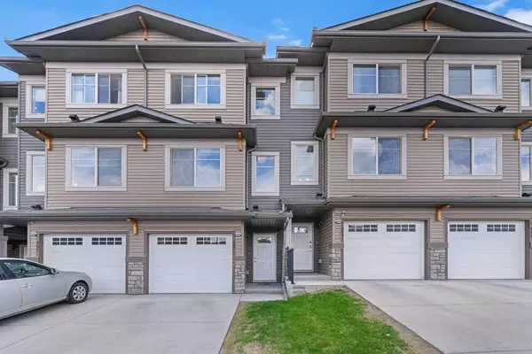 Calgary, AB T3R0Z8,407 Sage Hill GRV NW