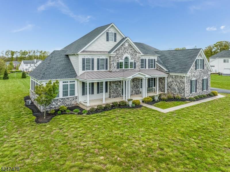 46 Balmoral Dr, Alexandria Twp., NJ 08867