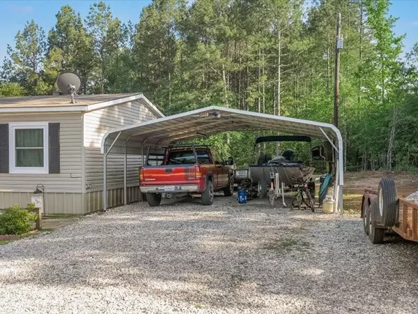 Mooringsport, LA 71060,9335 Blanchard Latex Rd