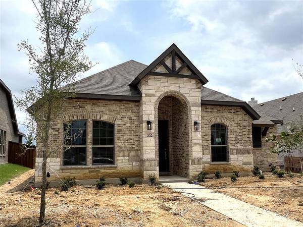 332 Freestall Drive, Midlothian, TX 76065