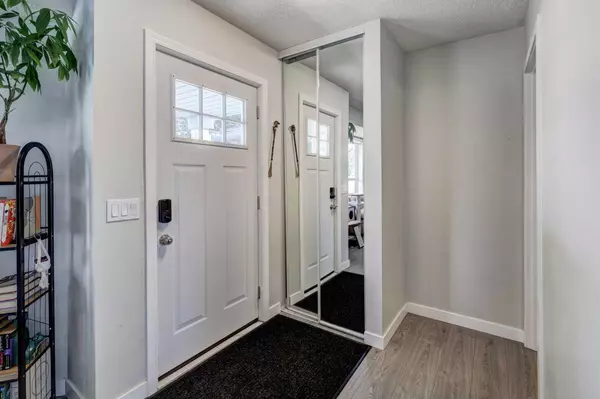 Calgary, AB T3G4B5,105 Arbour Wood Mews NW