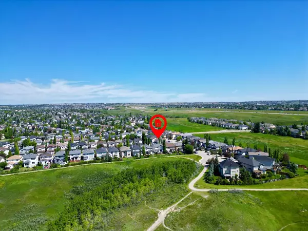 Calgary, AB T3L 2Y6,185 Tuscany Ravine Close NW