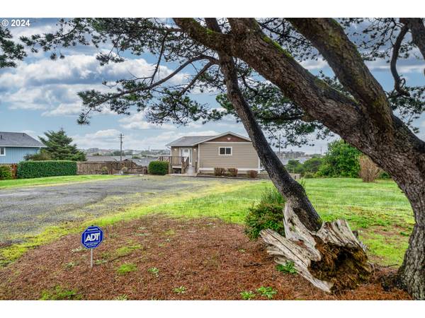 Waldport, OR 97394,1705 NW ABBEY CT