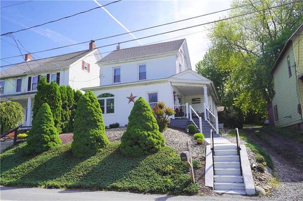 875 Washington Street, Walnutport Borough, PA 18088