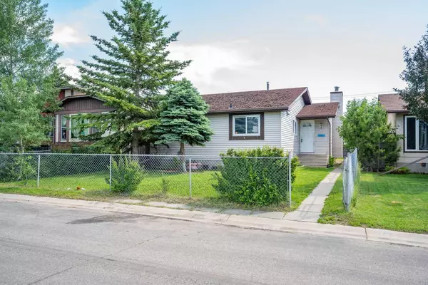 Calgary, AB T3J 1B7,167 Falsby RD NE