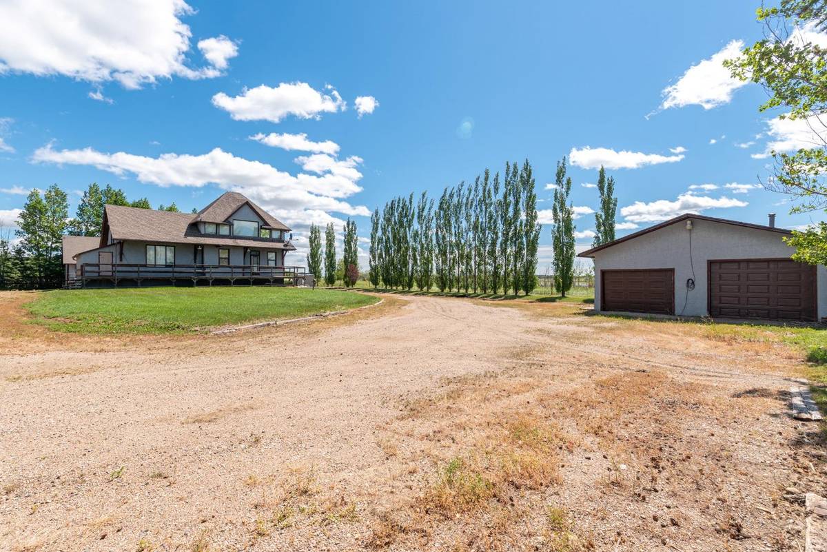 Maidstone, SK S0M 1M0,323074 TWP RD 480