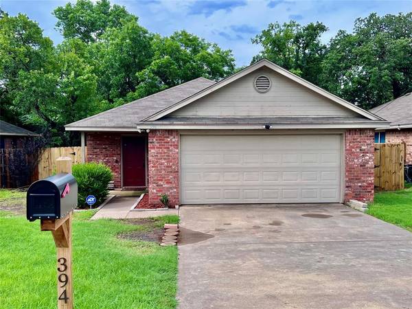 394 Gavins Way, Joshua, TX 76058