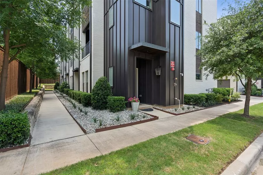 2733 Merrimac Street #103, Fort Worth, TX 76107