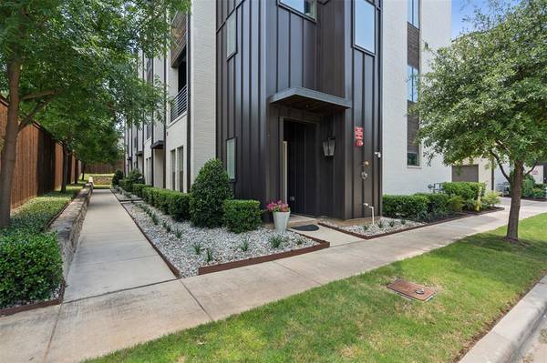 2733 Merrimac Street #103,  Fort Worth,  TX 76107