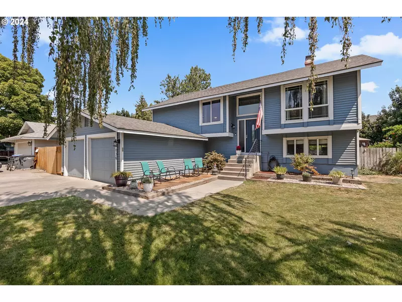 8036 W Grand Ronde AVE, Kennewick, WA 99336