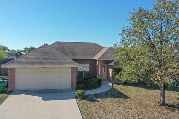 908 Turkey Creek Court, Bridgeport, TX 76426