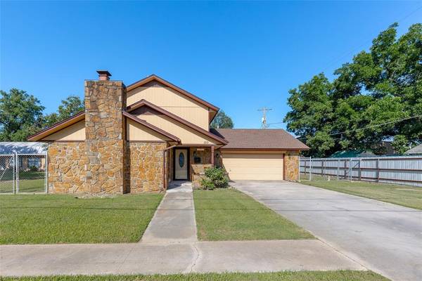 109 S B Street, Davis, OK 73030