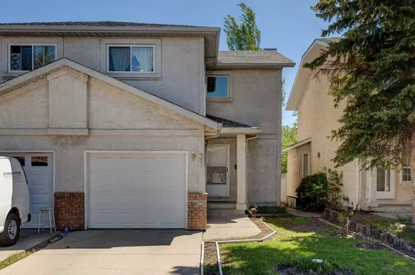 Calgary, AB T2A 7M8,33 Applewood WAY SE