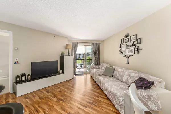 Calgary, AB T3K0M3,60 Panatella ST NW #3407