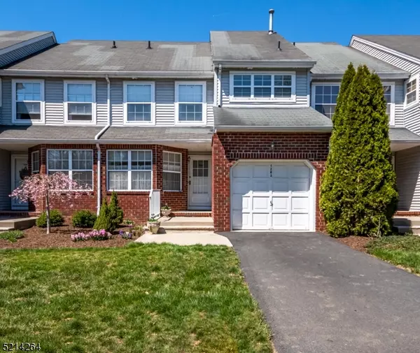 1203 Magnolia Ct, Washington Twp., NJ 07840