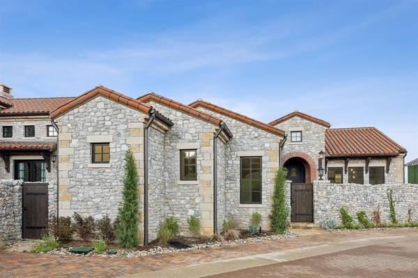 24 Catalonia, Westlake, TX 76262