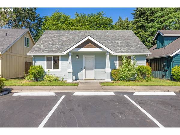 601 W 1ST ST #8, Newberg, OR 97132