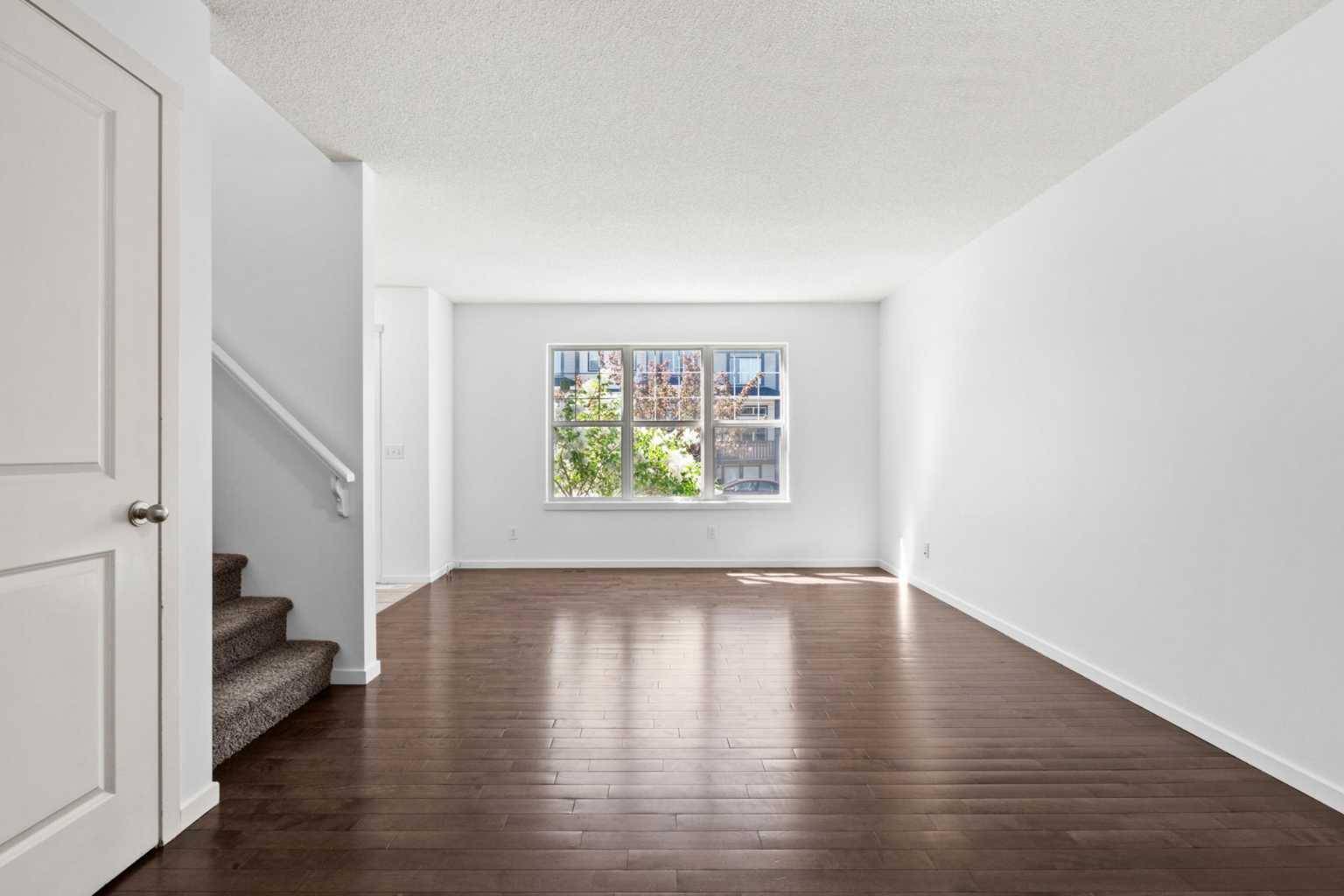 Calgary, AB T3K 0B6,98 Panatella HL NW