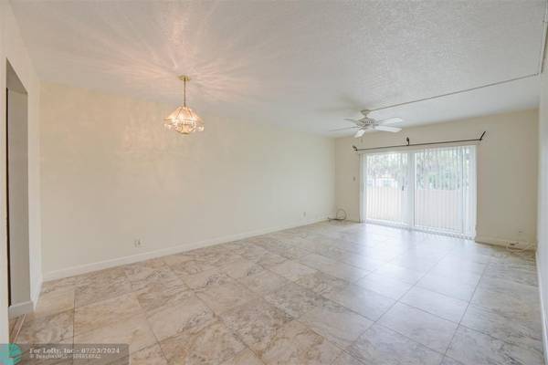 Hollywood, FL 33021,1200 Tallwood Ave  #206