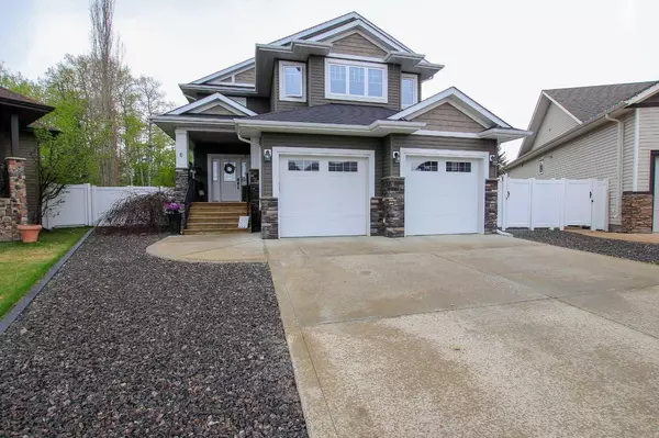 Sylvan Lake, AB T4S 0G2,6 Regal CT