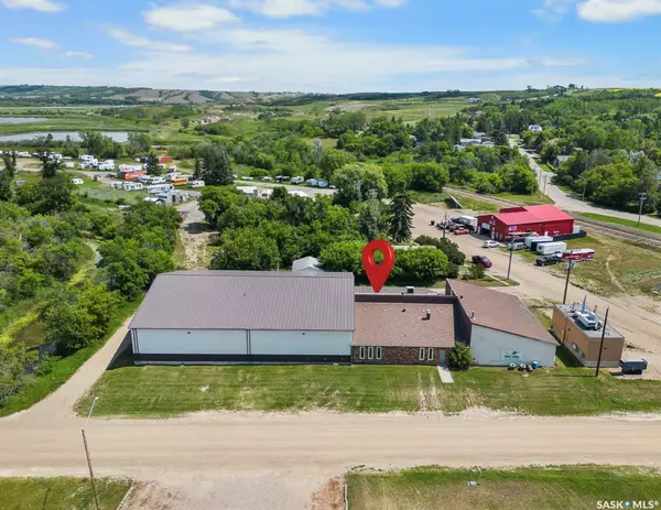 215 RIVER STREET, Lumsden, SK S0G 3C0