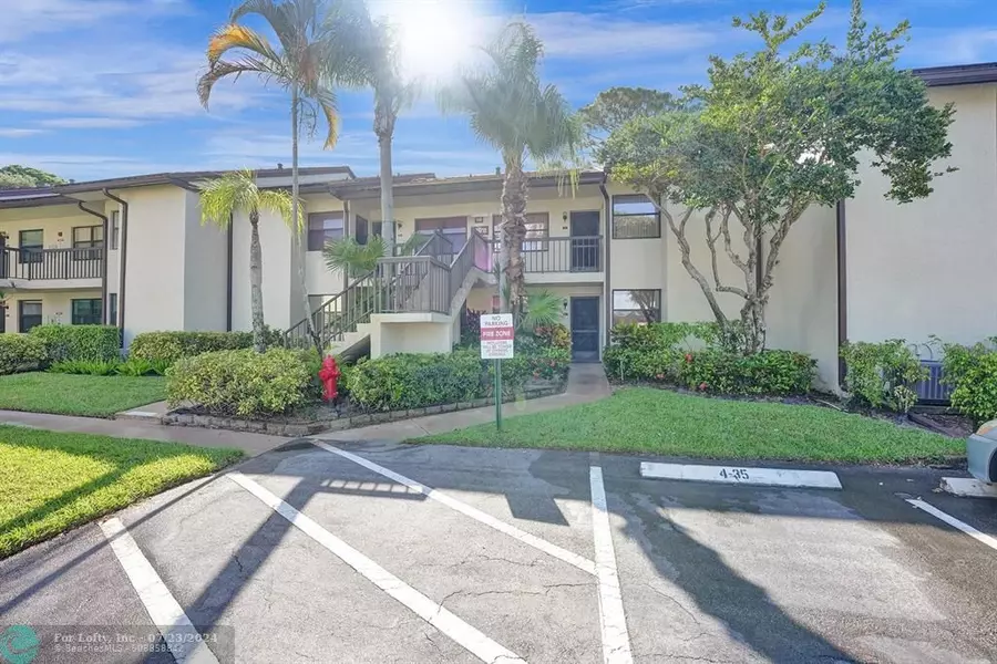 7578 Tahiti Ln  #204, Lake Worth, FL 33467