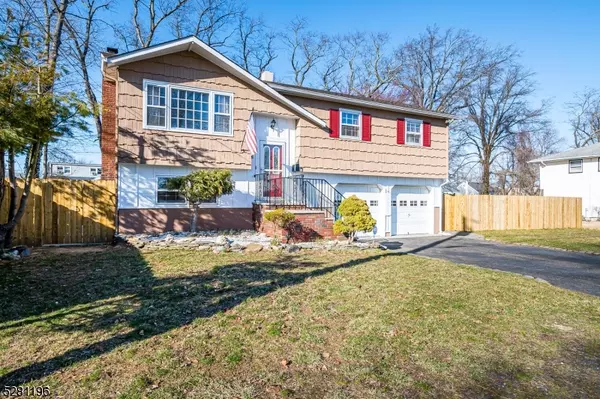 14 North St, Spotswood Boro, NJ 08884