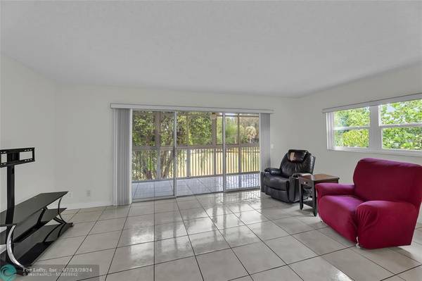 Pembroke Pines, FL 33027,1200 SW 125th Ave  #315 L