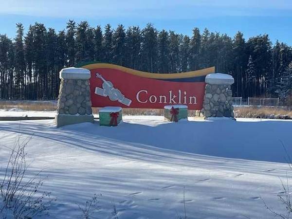 Conklin, AB T0P 1H1,201 Northland Drive Rr