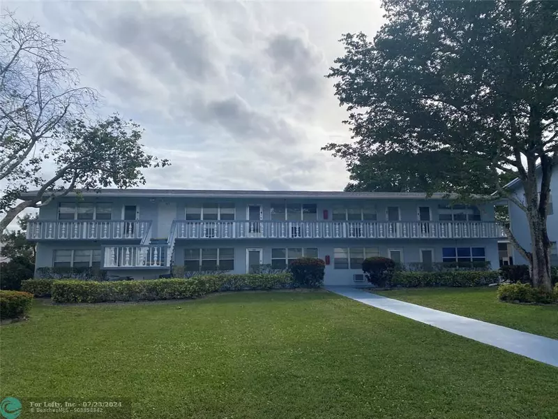 148 Canterbury F  #148, West Palm Beach, FL 33417