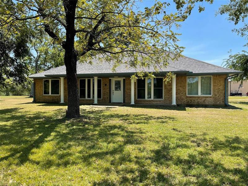 8194 Farm Road 71 E, Dike, TX 75437