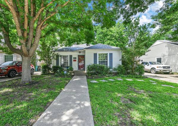 3916 Pershing Avenue, Fort Worth, TX 76107