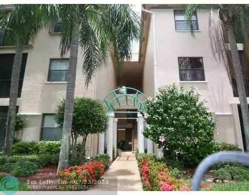 4111 Coral Tree Cir  #325, Coconut Creek, FL 33073