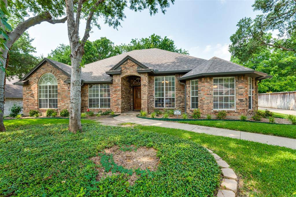 Grand Prairie, TX 75052,3806 Bluegrass Drive