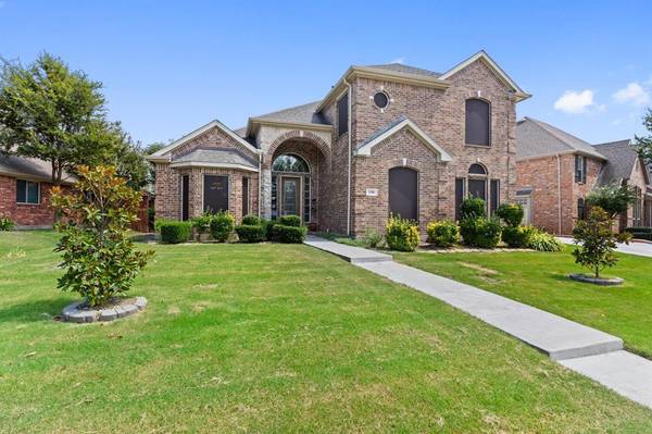 130 Creekside Drive,  Murphy,  TX 75094